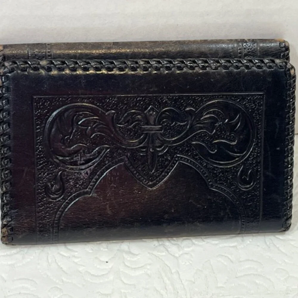 VTG Black Leather Trifold Tooled Stitched Wallet
